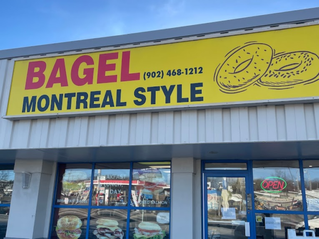 Bagel Montreal Style